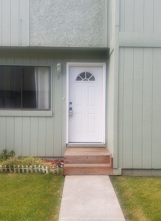 1st image of 6236 E 12th Ave APT B3