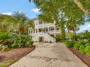 806 Paoli Ct, Wilmington, NC 28409