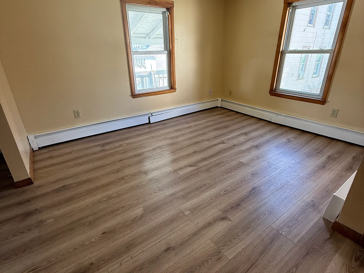 2 bed, $1,300 — Photo 2