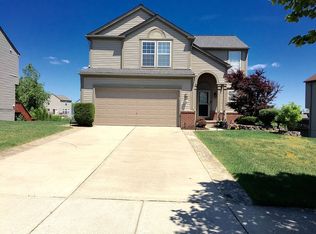 7842 Turrillium Ln, Waterford, MI 48327