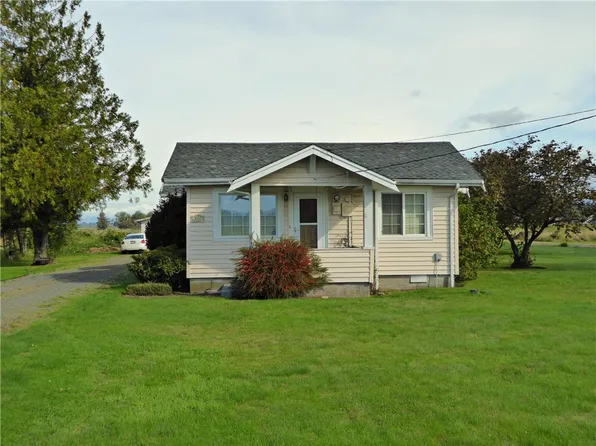 711 E Main St, Everson, WA 98247