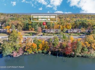 3344 Windermere Dr, Bushkill, PA 18324