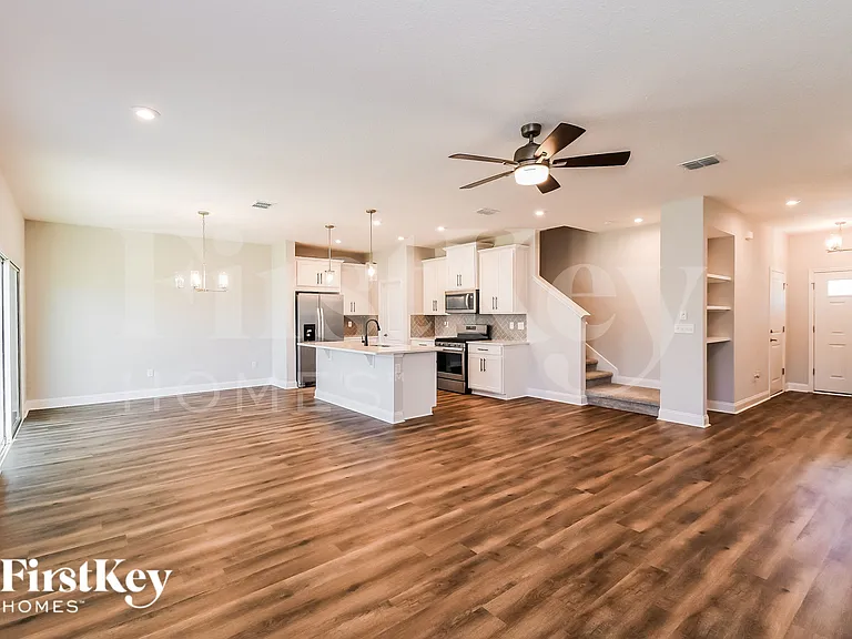 12160 Abberley Cir — Photo 4
