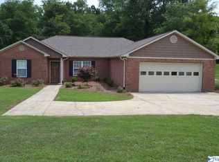 80 Brush Creek Dr, Boaz, AL 35957