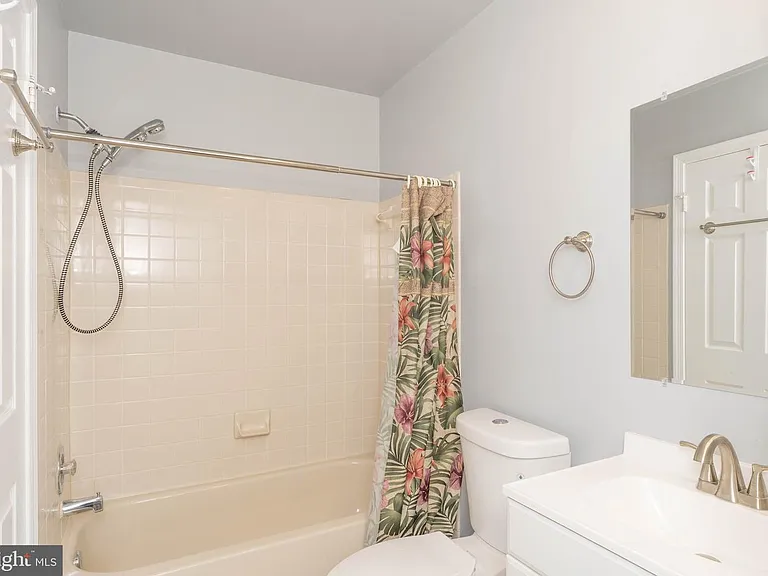 4683 Joanna Ct — Photo 30