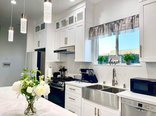 (Undisclosed Address), Huntington Beach, CA 92647