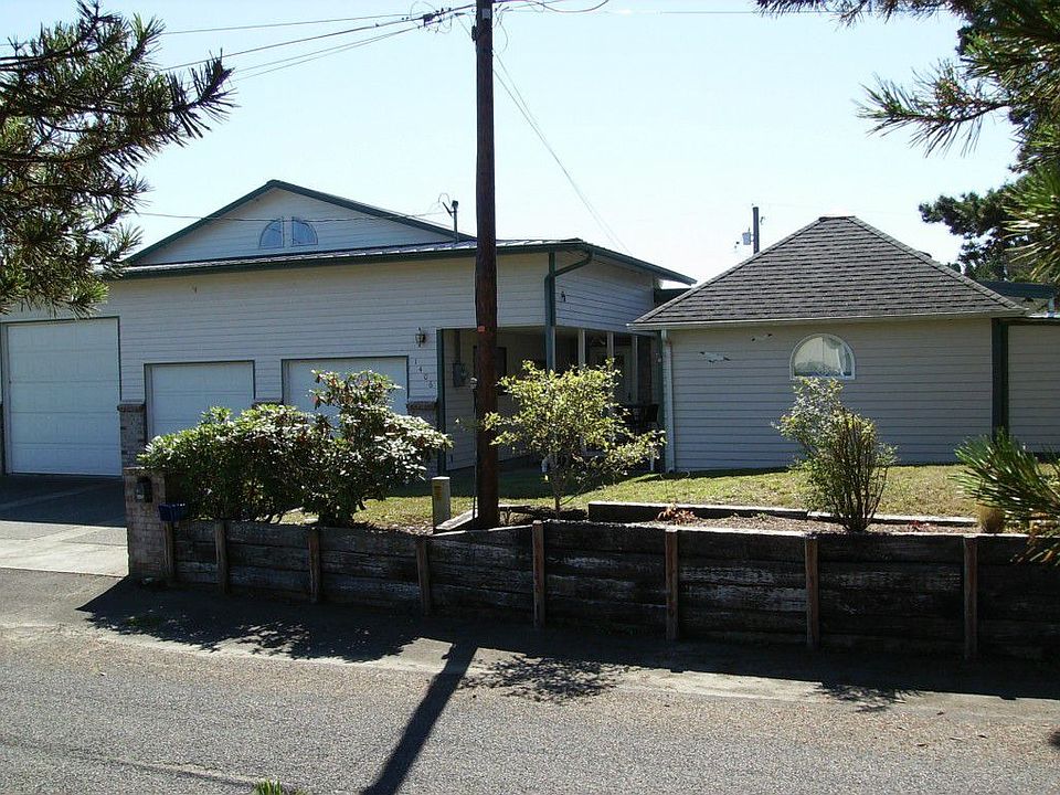 1st image of 1406 198th Pl