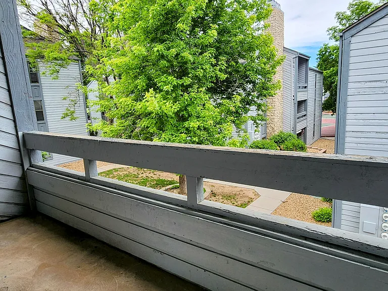 13902 E Stanford Cir — Photo 37