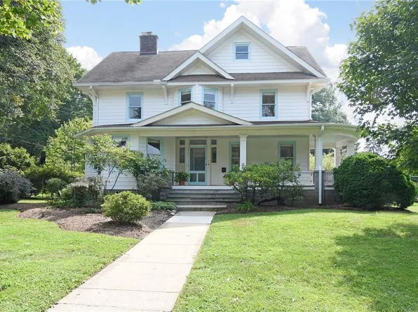 8 Fairview Avenue, Tarrytown, NY 10591