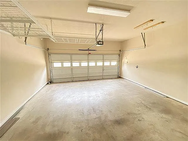 2229 Antone St — Photo 20