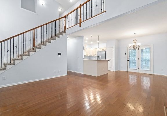 5th image of 1212 Chinook Cir