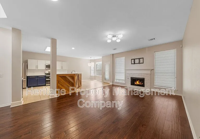 3102 Sable Xing — Photo 11