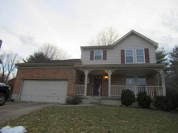 3029 Merrie Dr, Hebron, KY 41048