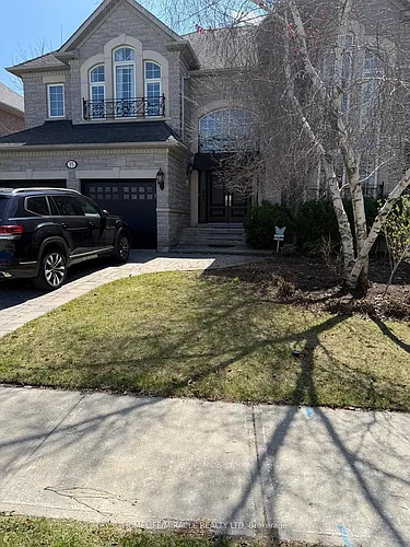 15 Village Green Dr Photo 1
