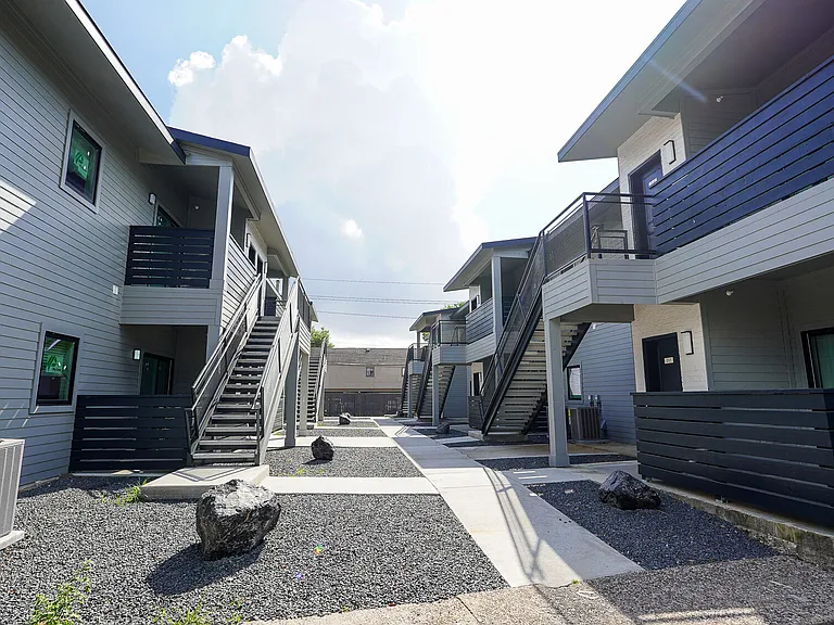 Haven at Briargrove — Photo 39