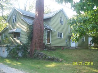 7049 Red Brush Rd, Ravenna, OH 44266