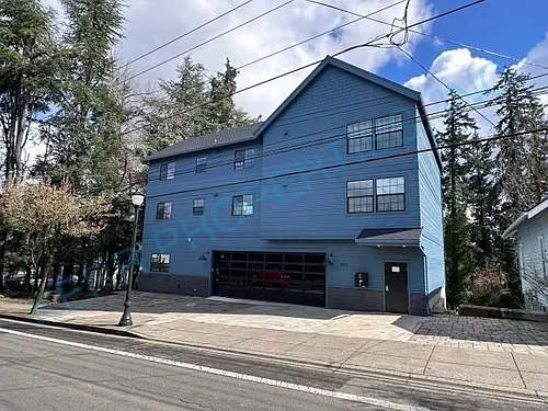701 Molalla Ave #102 Photo 1