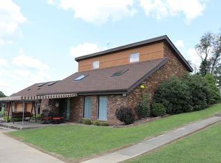 2377 Stagecoach Rd, East Liverpool, OH 43920