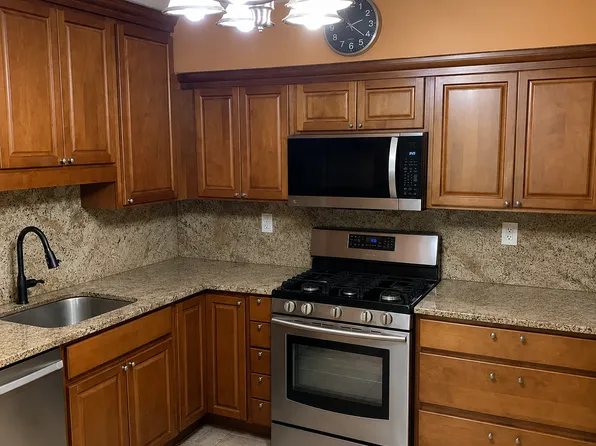18607 Walkers Choice Rd, Montgomery Village, MD