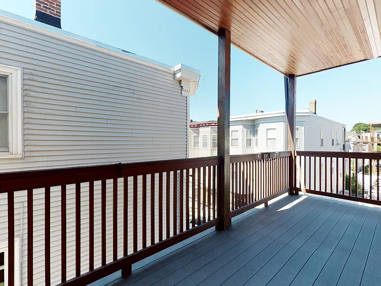 721 E 6th St #4 — Photo 15