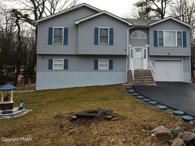 5137 Pine Tree Ln, Pocono Summit, PA, 18346