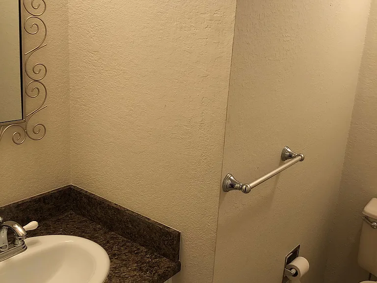 4210 S Granby Way #B-1 — Photo 16
