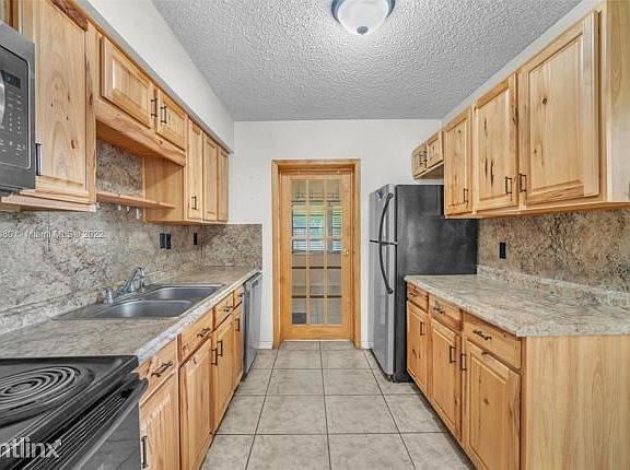 4th image of 30 Northeast Ave #46
