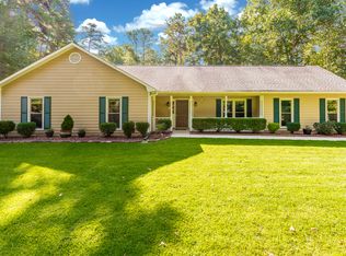 15 Queens Ct, Sharpsburg, GA 30277