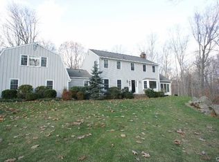 571 Cheese Spring Rd, New Canaan, CT 06840