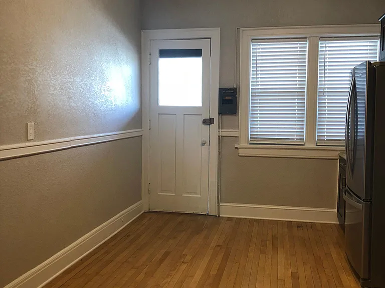 2860 N Oakland Ave #3 — Photo 3