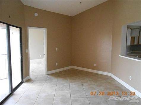 3rd image of 1022 Adams Ave #1022E