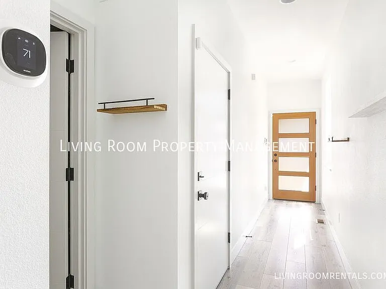 7731 N Decatur St — Photo 7