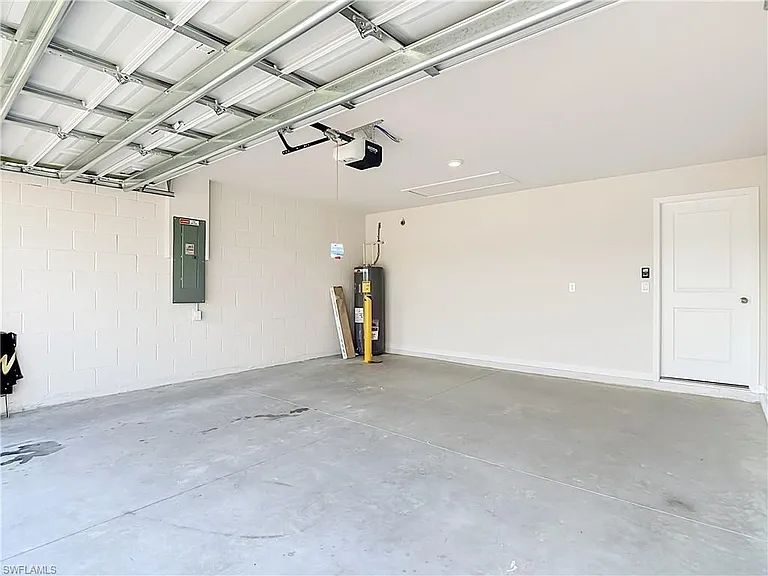 14168 Hemingway Oaks Trl — Photo 17
