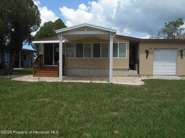 8193 Weatherford Ave, Brooksville, FL 34613