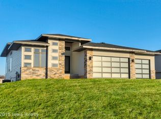 9312 Echo Ridge Trl, Norwalk, IA 50211