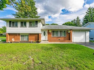 189 Lawson Rd, Rochester, NY 14616