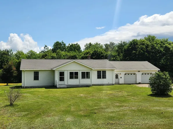 86 Wing Road, Levant, ME 04456