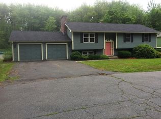 18 Green St, Greenfield, MA 01301