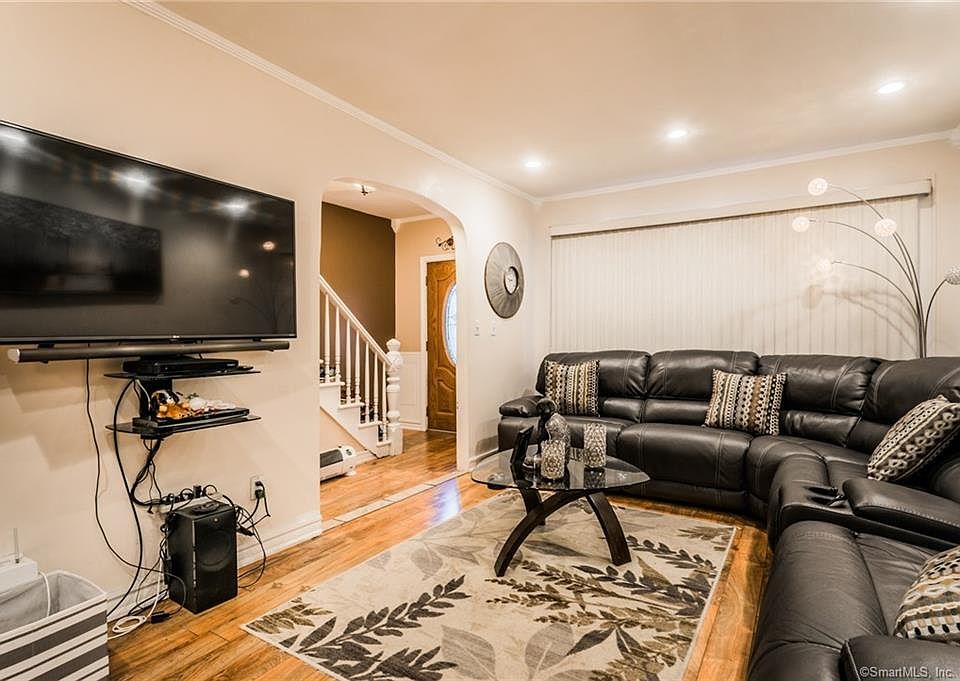 1st image of 91 Judson Ave