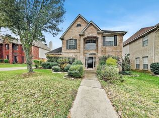 11911 Lakewood Hills Dr, Tomball, TX 77377