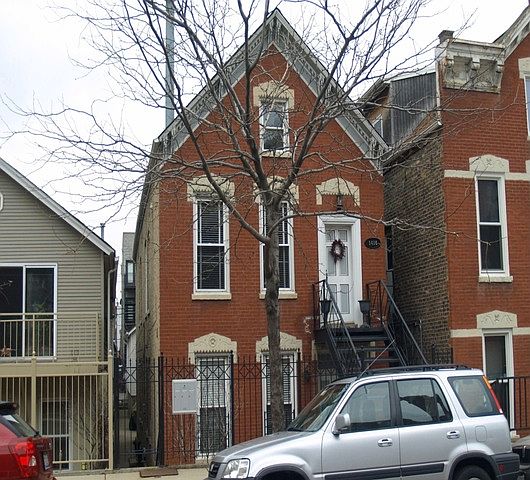 1st image of 1416 N Greenview Ave #1FT