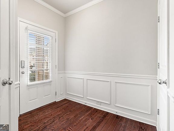 4th image of 4615 Cold Spring Ct