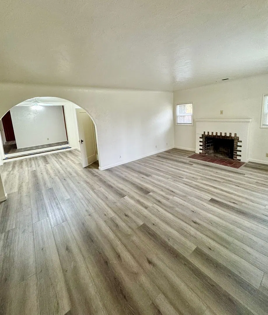1119 Citrus Ave — Photo 4