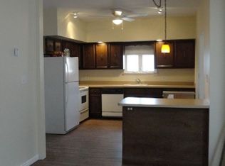 138 N Walnut St, Bath, PA 18014