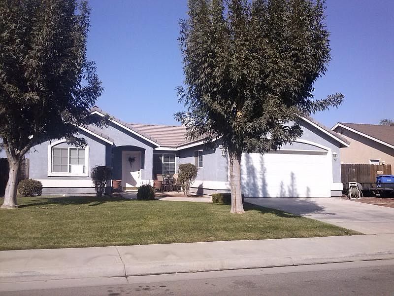 1st image of 1132 Yosemite Dr