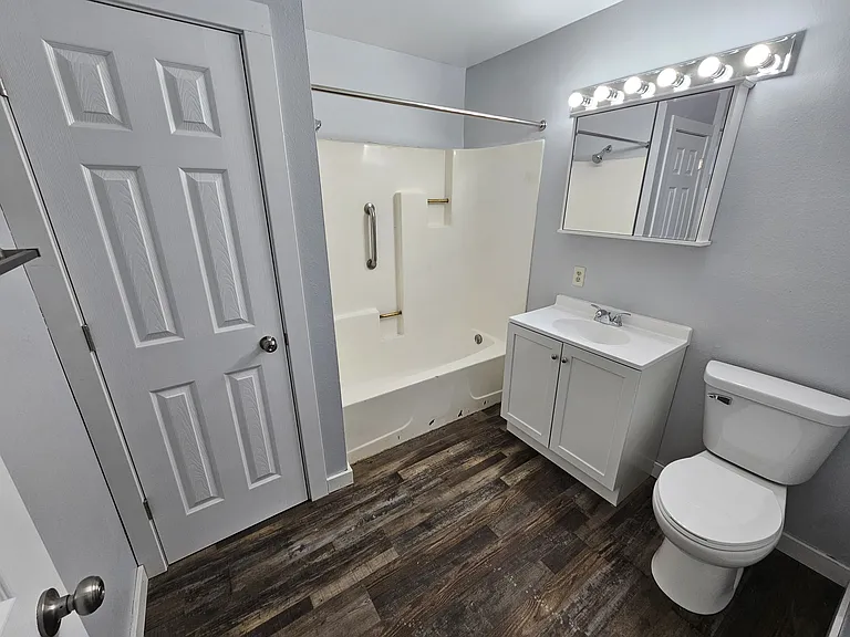 919 Gould St #1 — Photo 10
