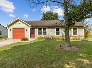 105 Silverberry Ct, Mooresville, IN
