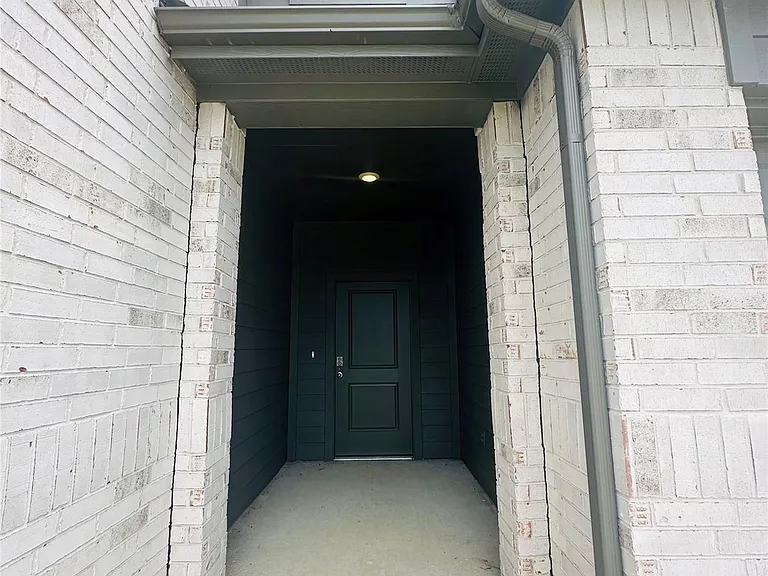 16779 Country Roots — Photo 2