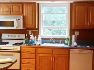 65 Charles St, Reading, MA 01867