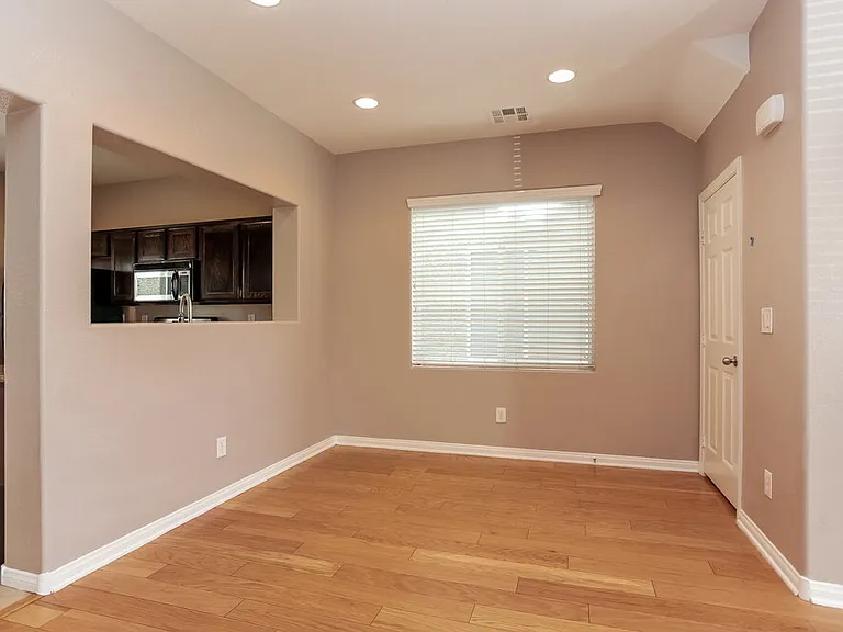 10735 Holmfield St — Photo 6